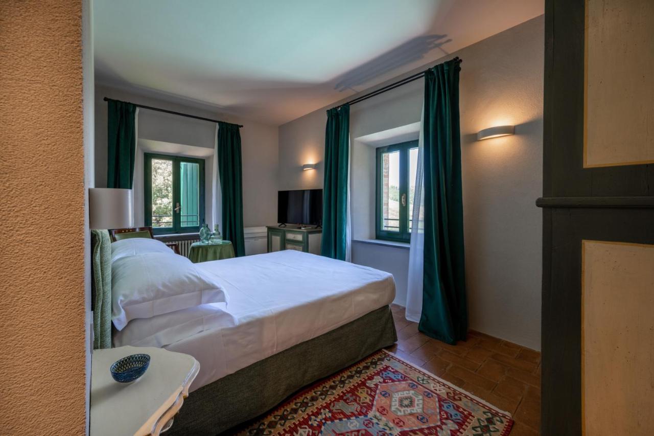Hotel Palazzo Viviani Castello Di Montegridolfo Exteriér fotografie
