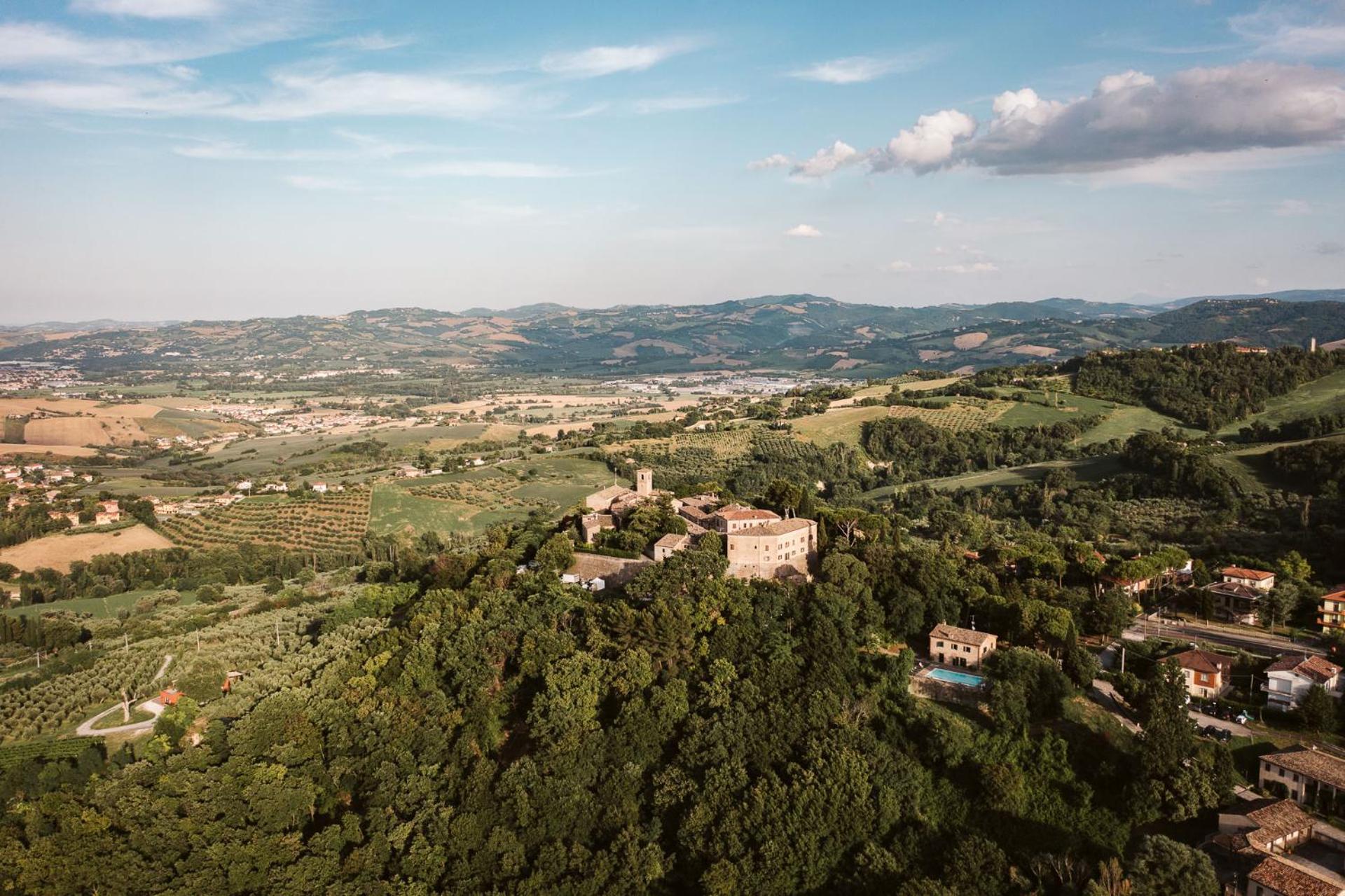Hotel Palazzo Viviani Castello Di Montegridolfo Exteriér fotografie